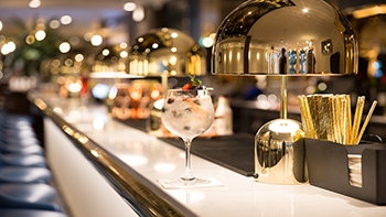 lobby bar